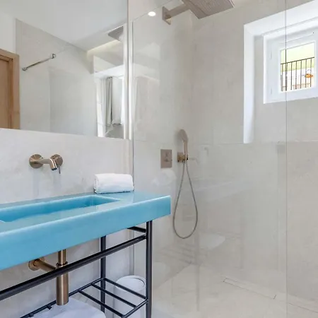 La Ponche X Les Graniers - Old Village - Shellter Saint Tropez